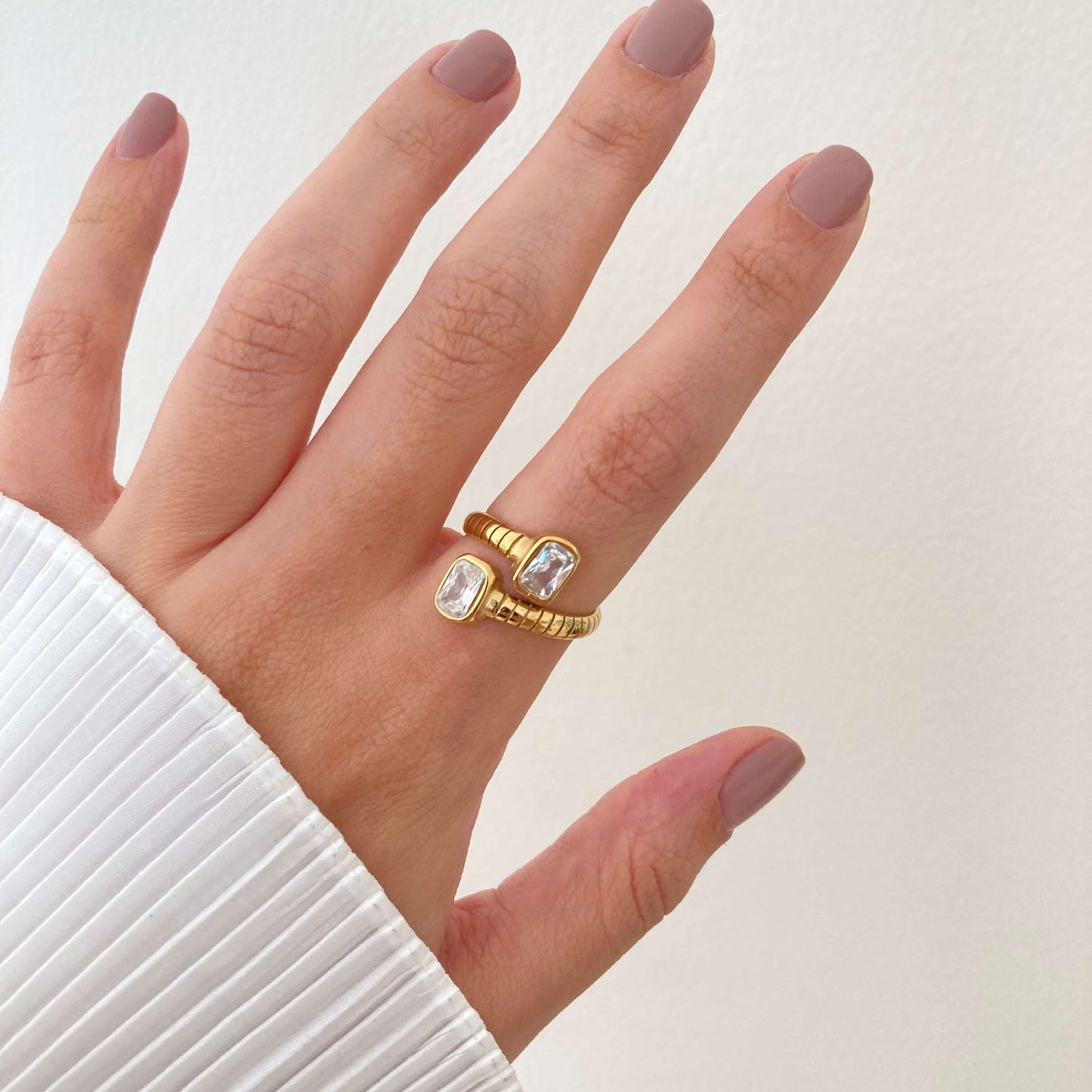 Zircon Layered Ring