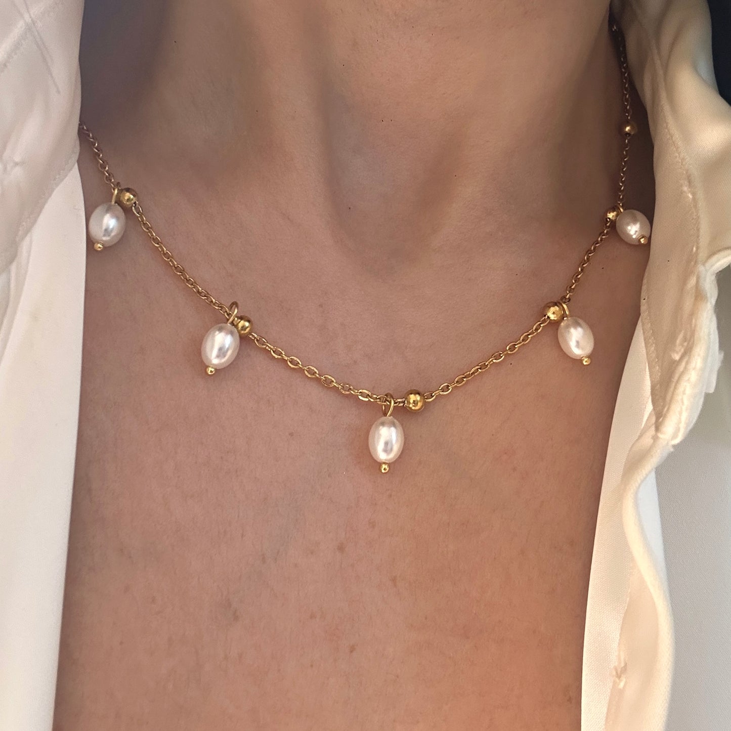 Pearl Drops Necklace