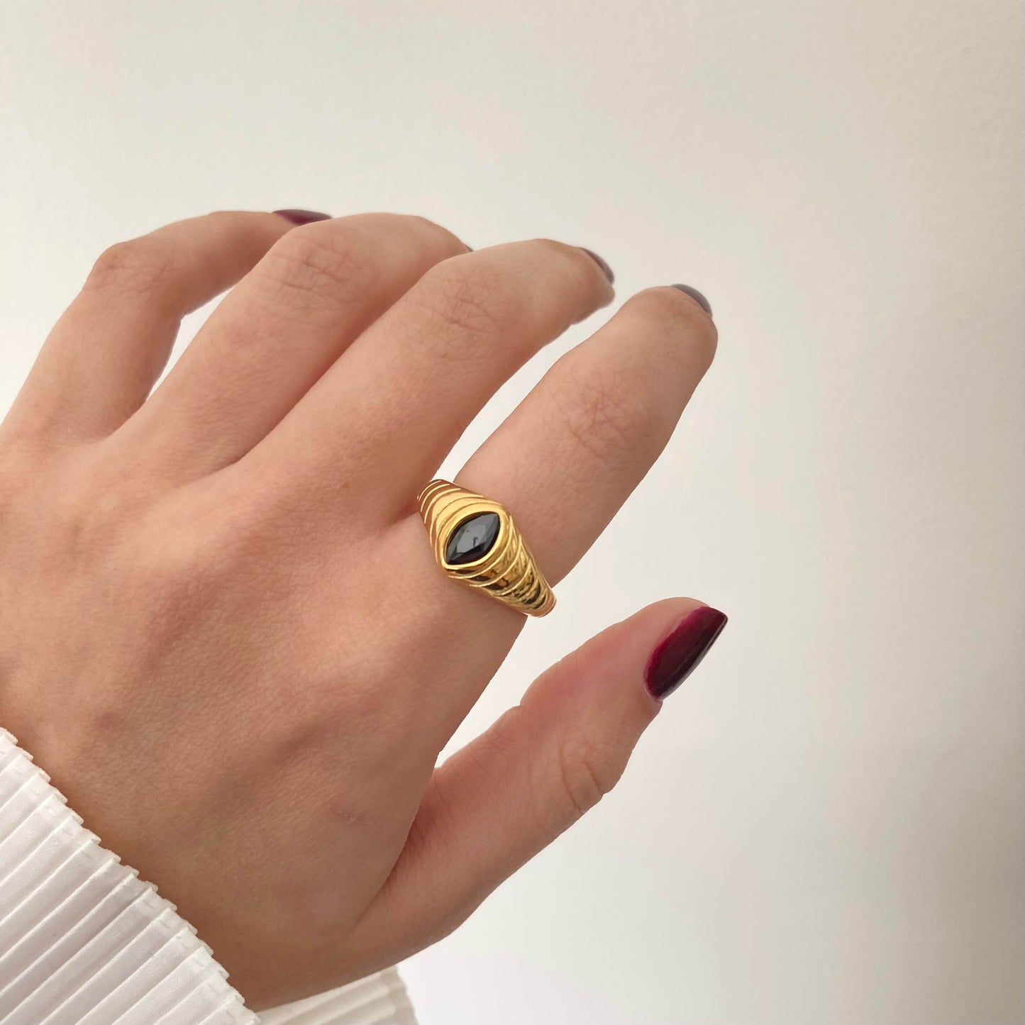 Cat Eye Ring
