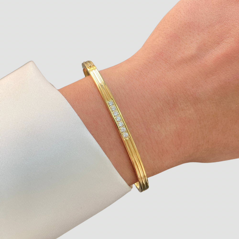 7 Zircons Bangle
