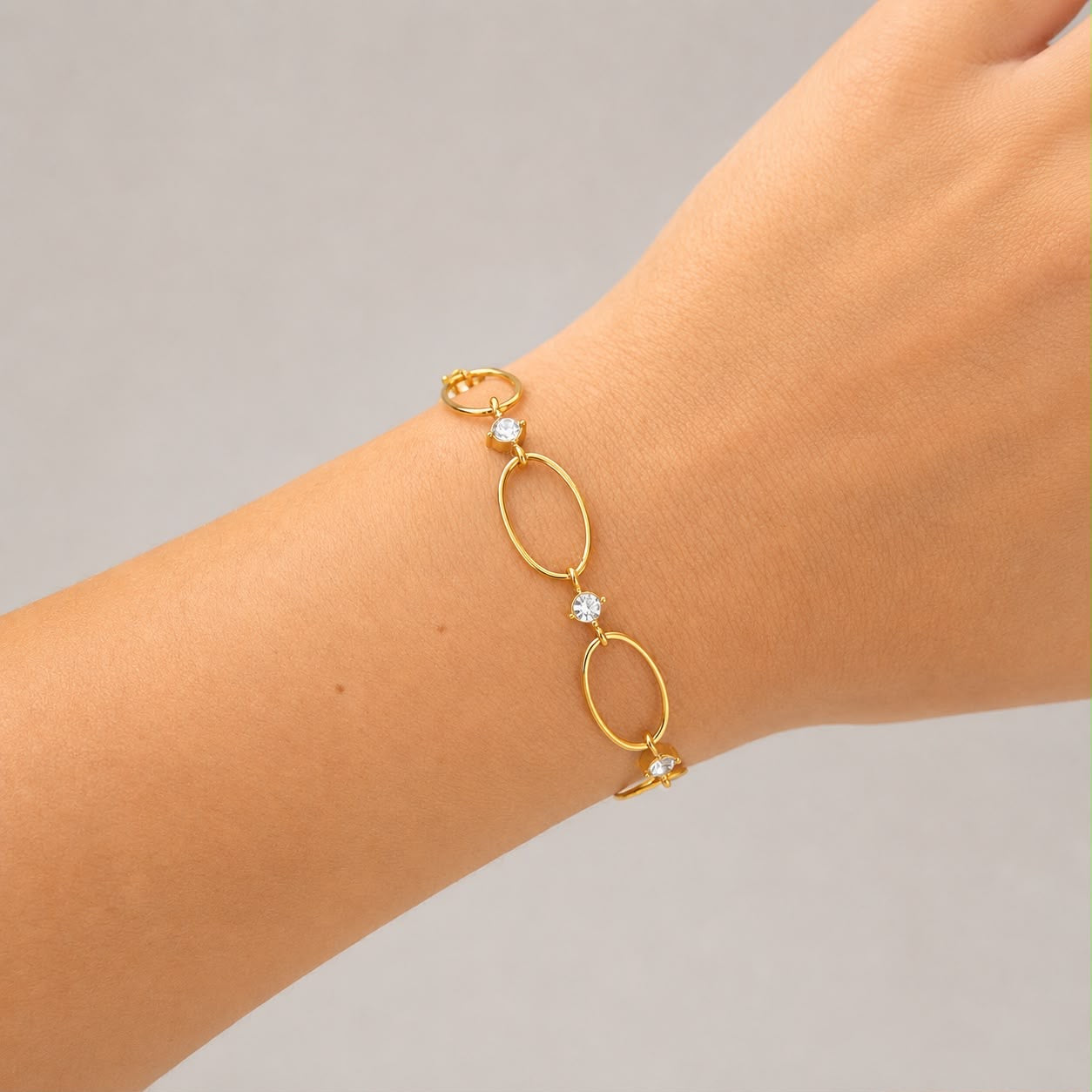 Crystal Orbit Bracelet