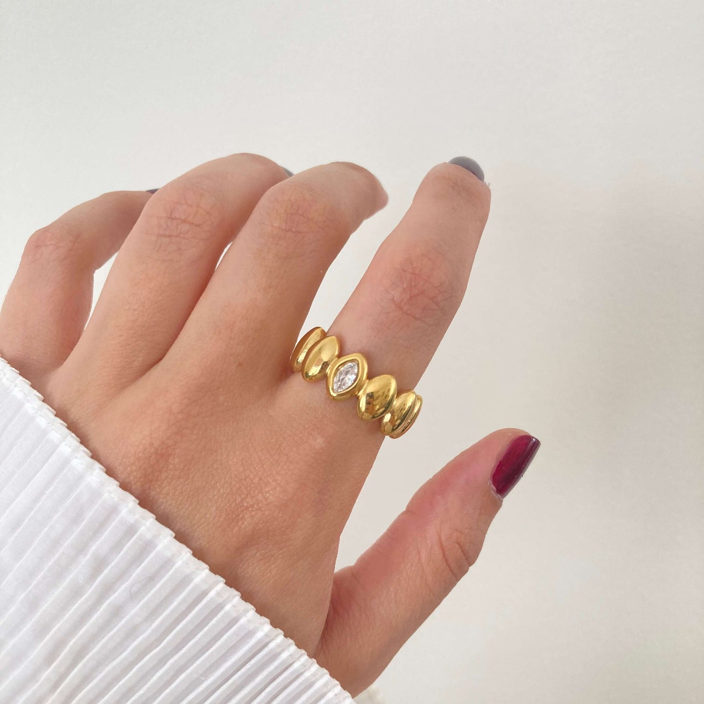 Crown Zircon Ring