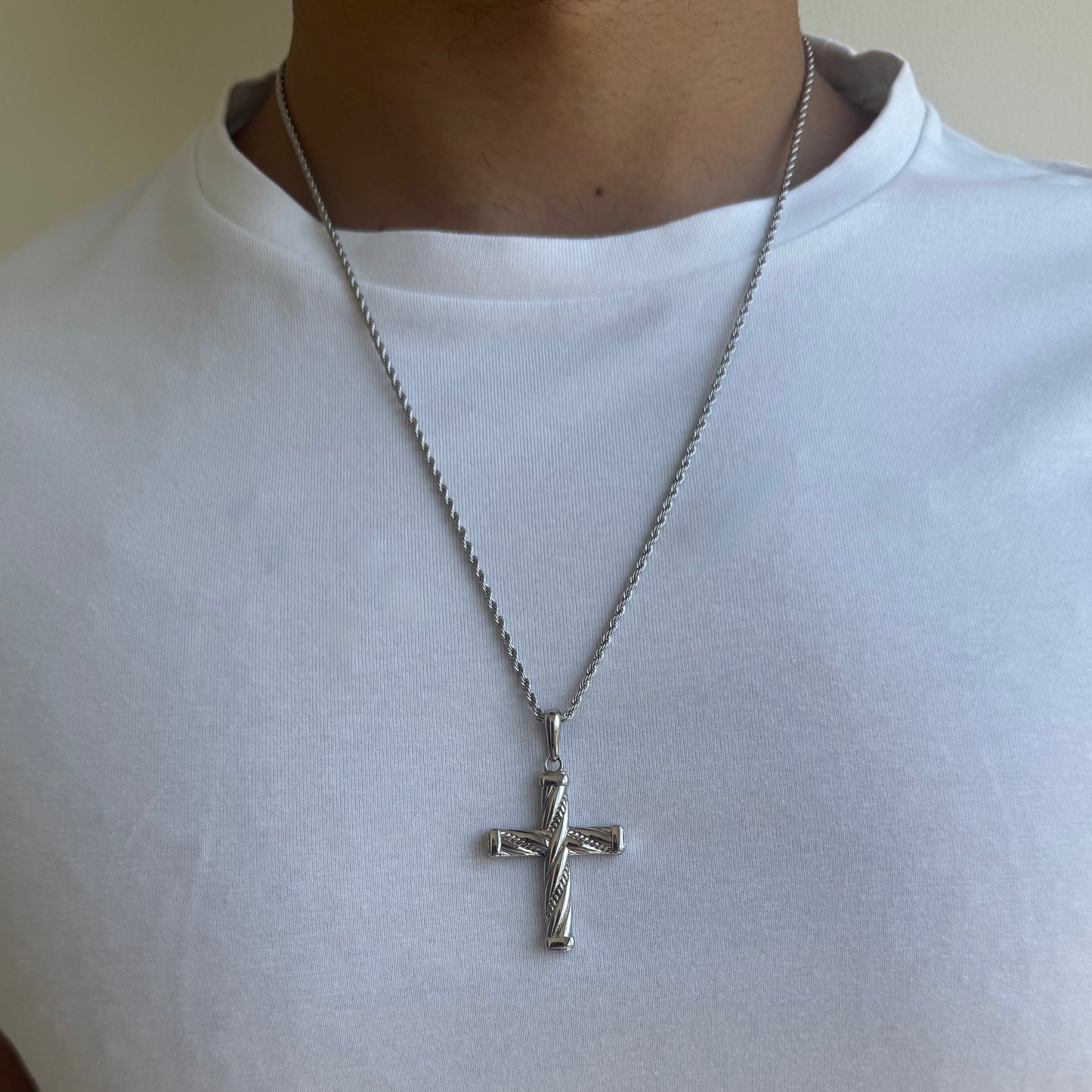 Silver Detailed Cross Necklace - Men