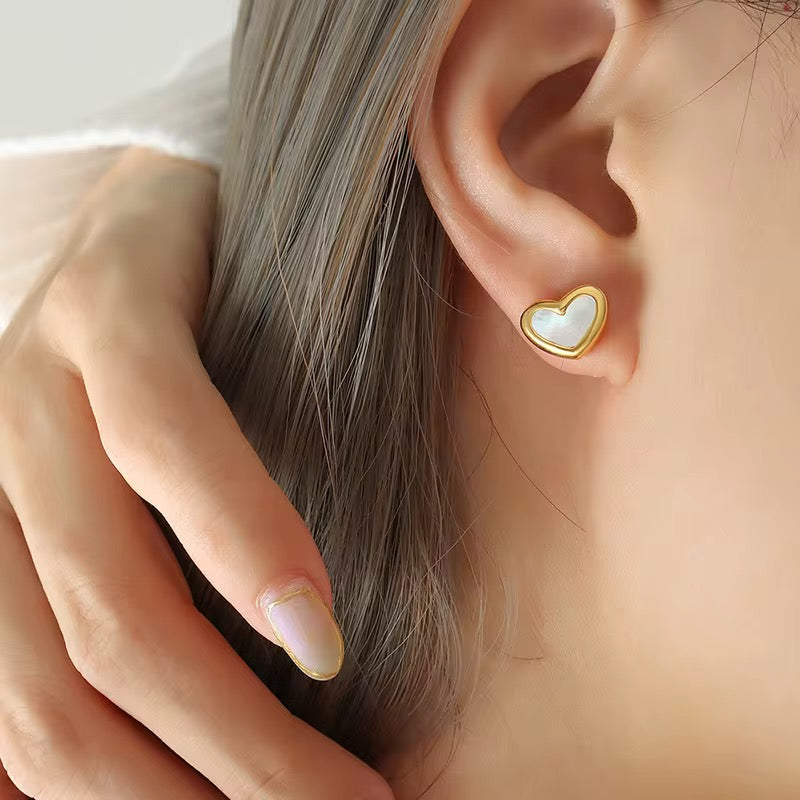 Heart Pearl Stud Earrings