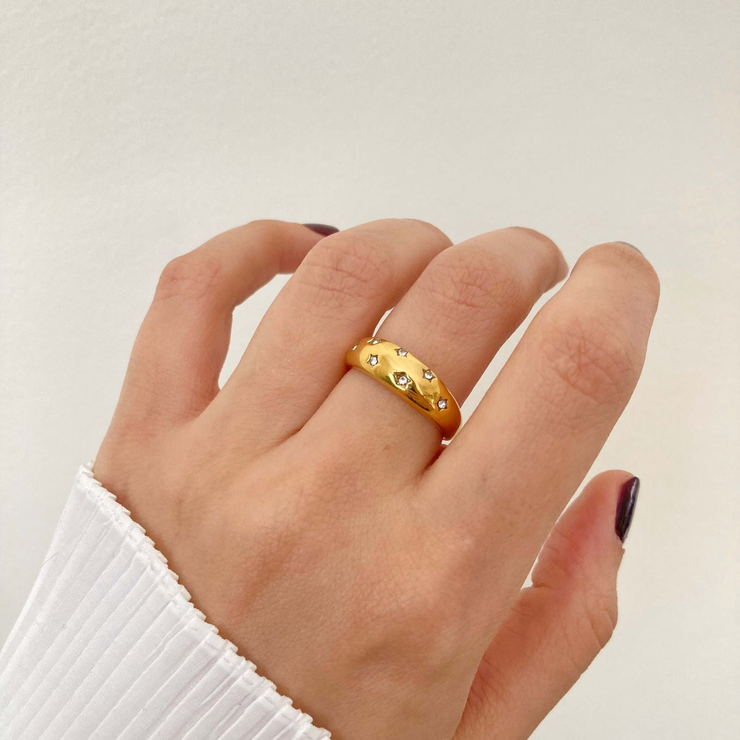 Wide Stars Ring