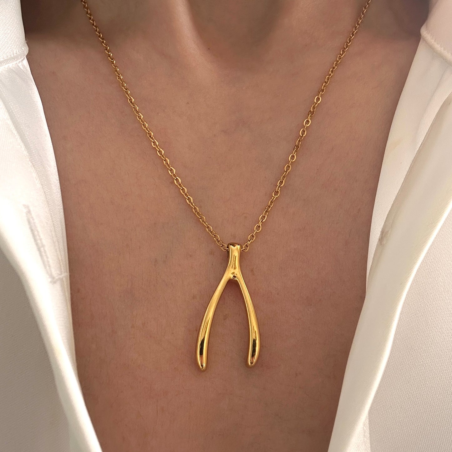 Wishbone Pendant Necklace