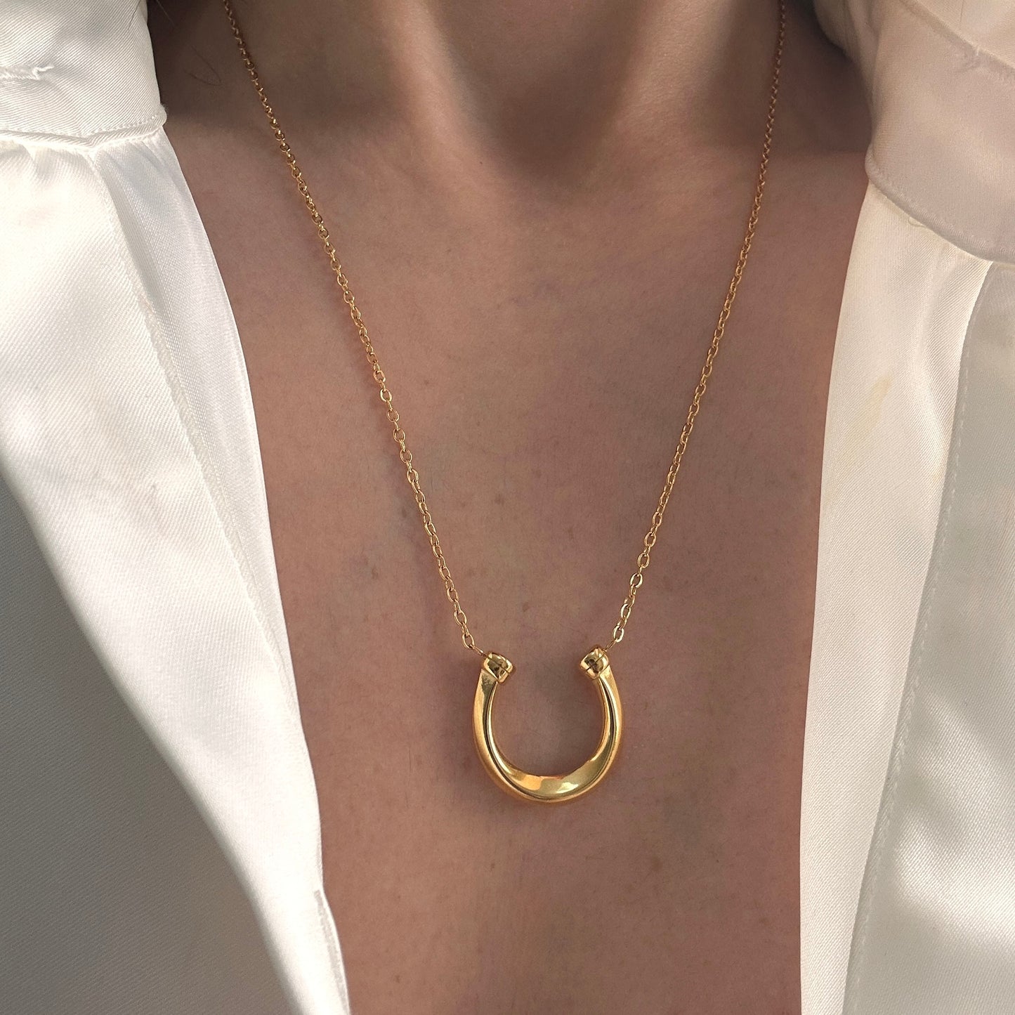 Golden Horseshoe Necklace