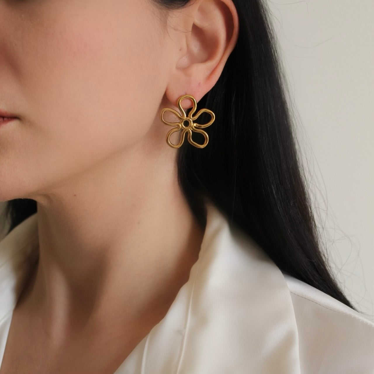 Mismatched Flower Stud Earrings