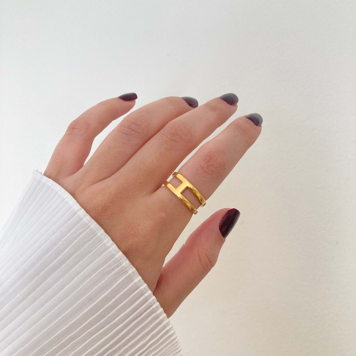 Cage Ring