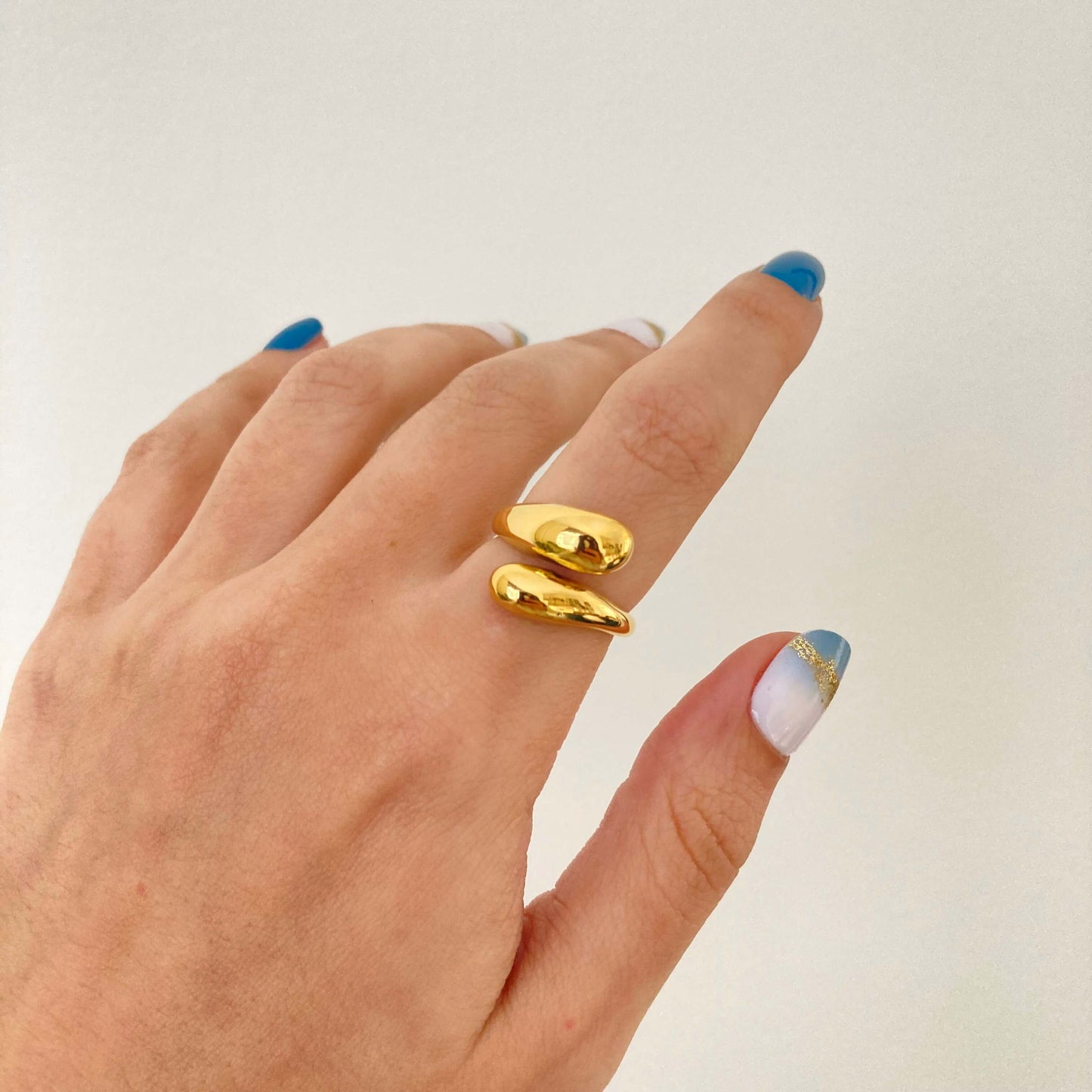 Teardrops Ring