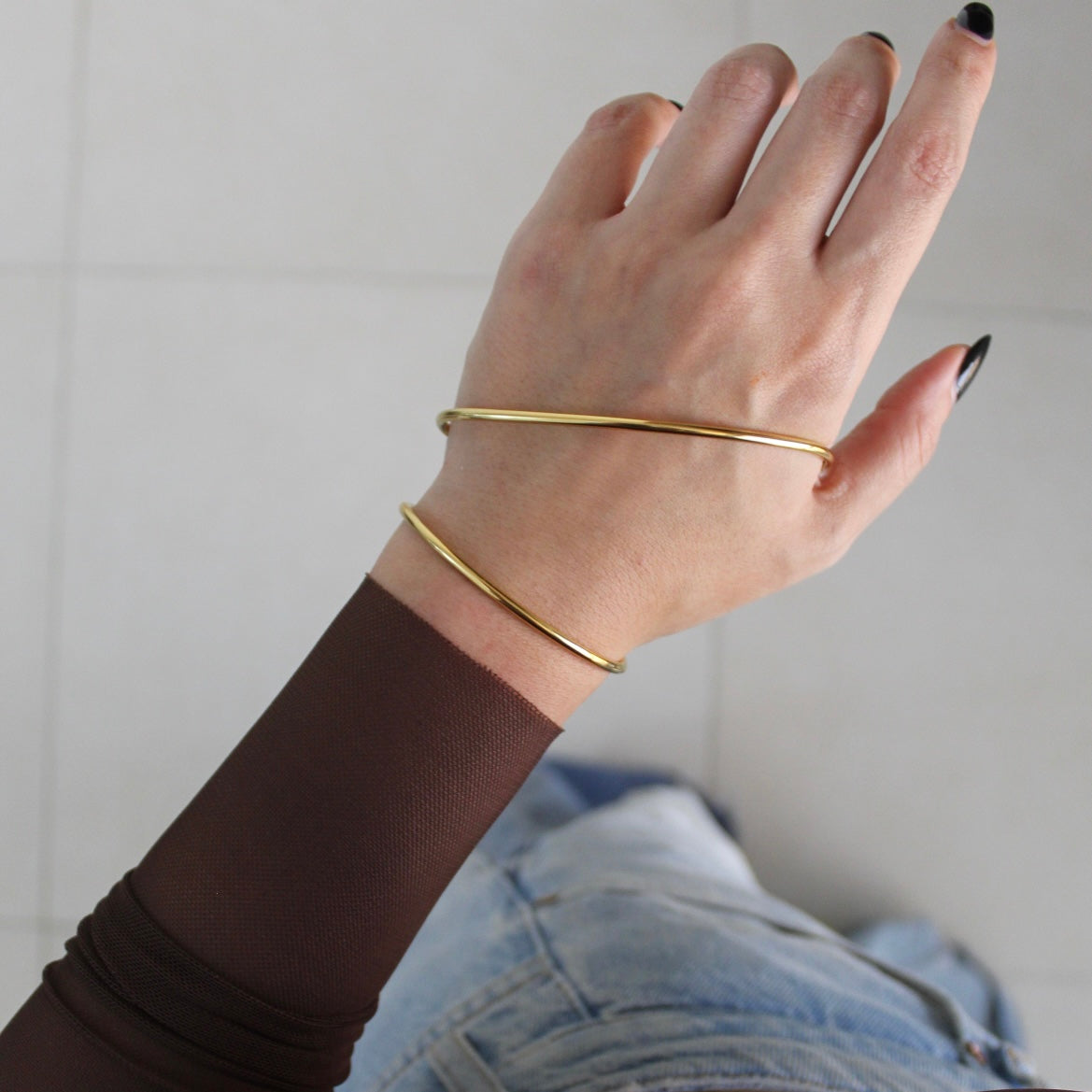 Abstract Waves Hand Bangle