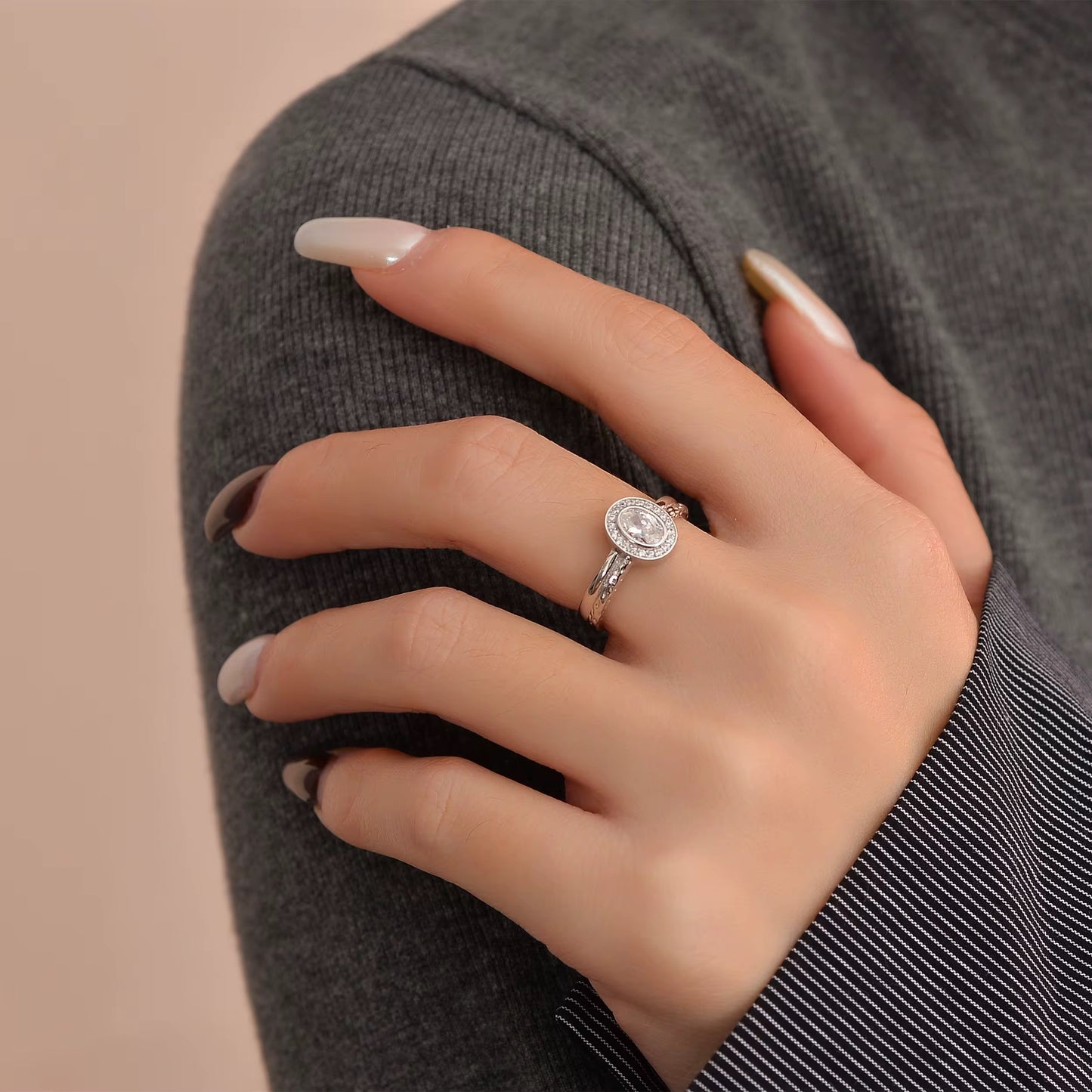 Oval Halo Ring