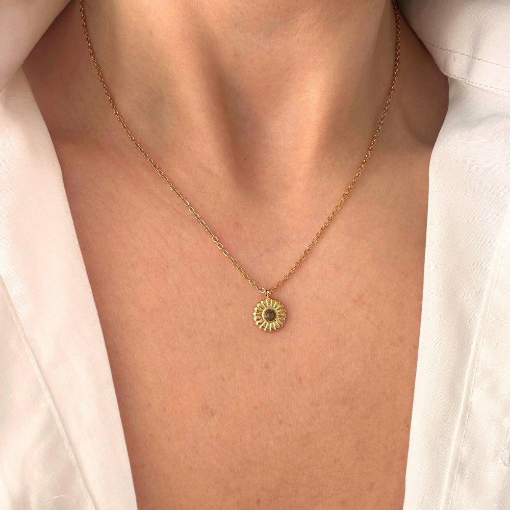 Dainty Sunflower Necklace