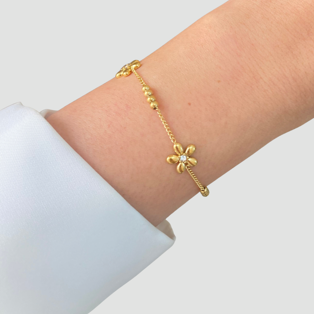 Daisy Bloom Bracelet