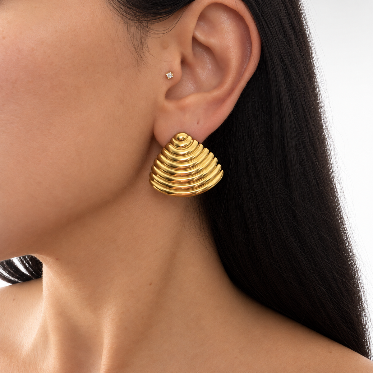 Ribbed Triangle Earrings