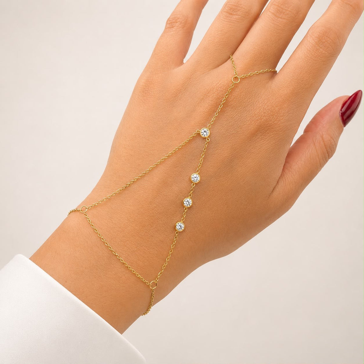 Stella Cascade Hand Chain