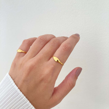 Dainty Simple Gold Ring