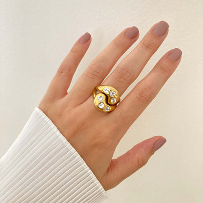 Chunky Zircon Hearts Ring