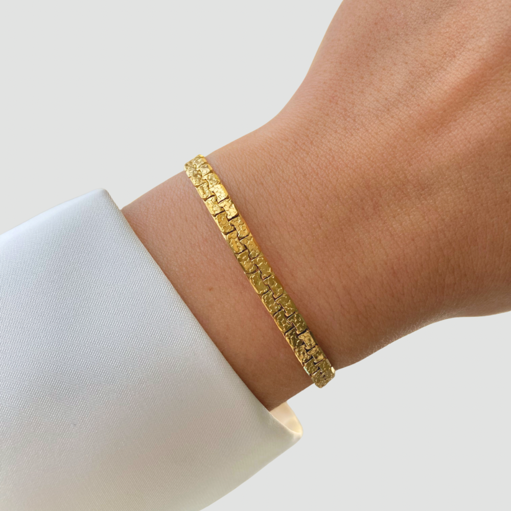 Pressed Rectangle Bracelet Gold