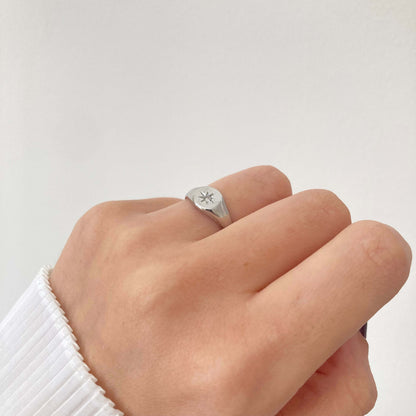 Star Round Ring Silver
