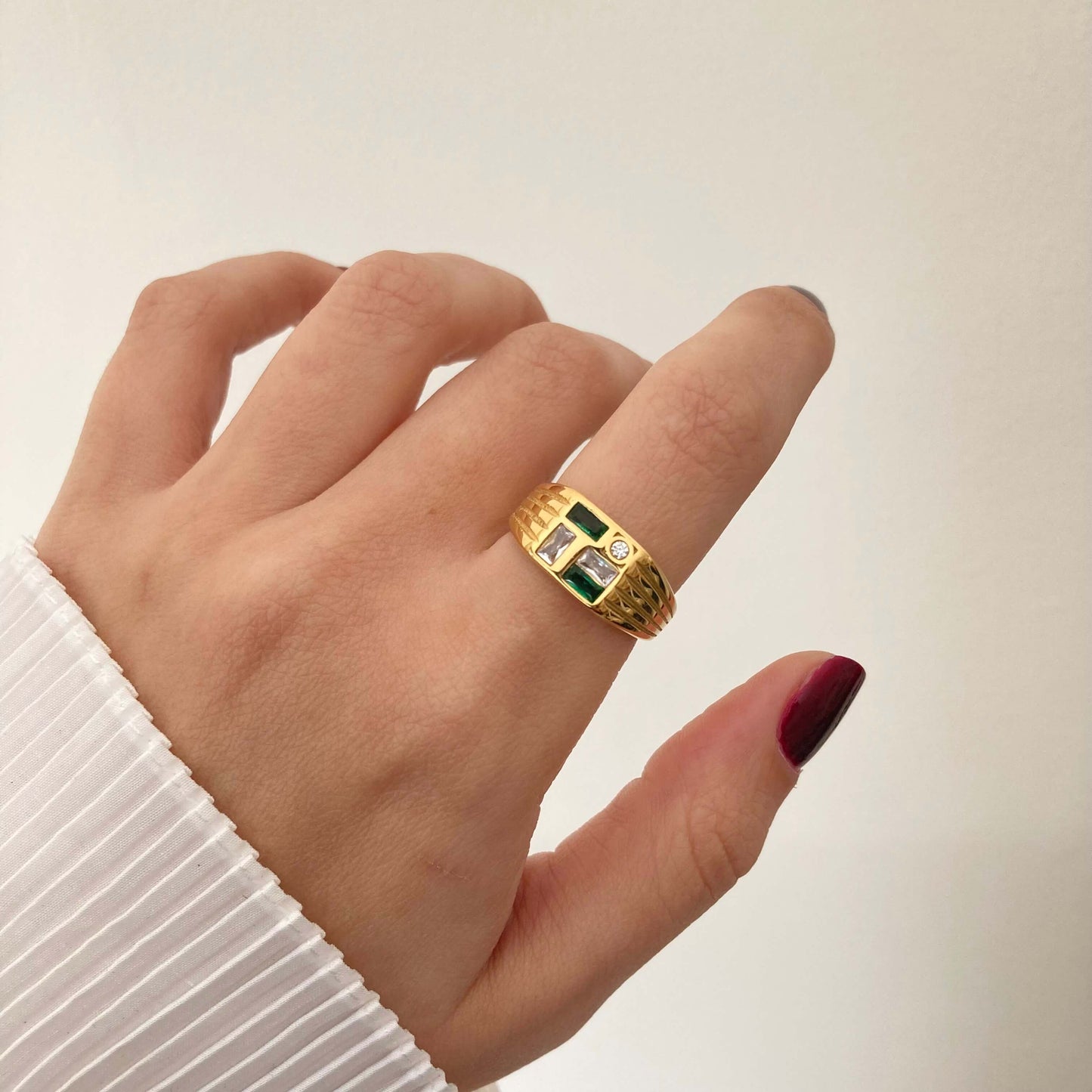 Green Chunky Ring