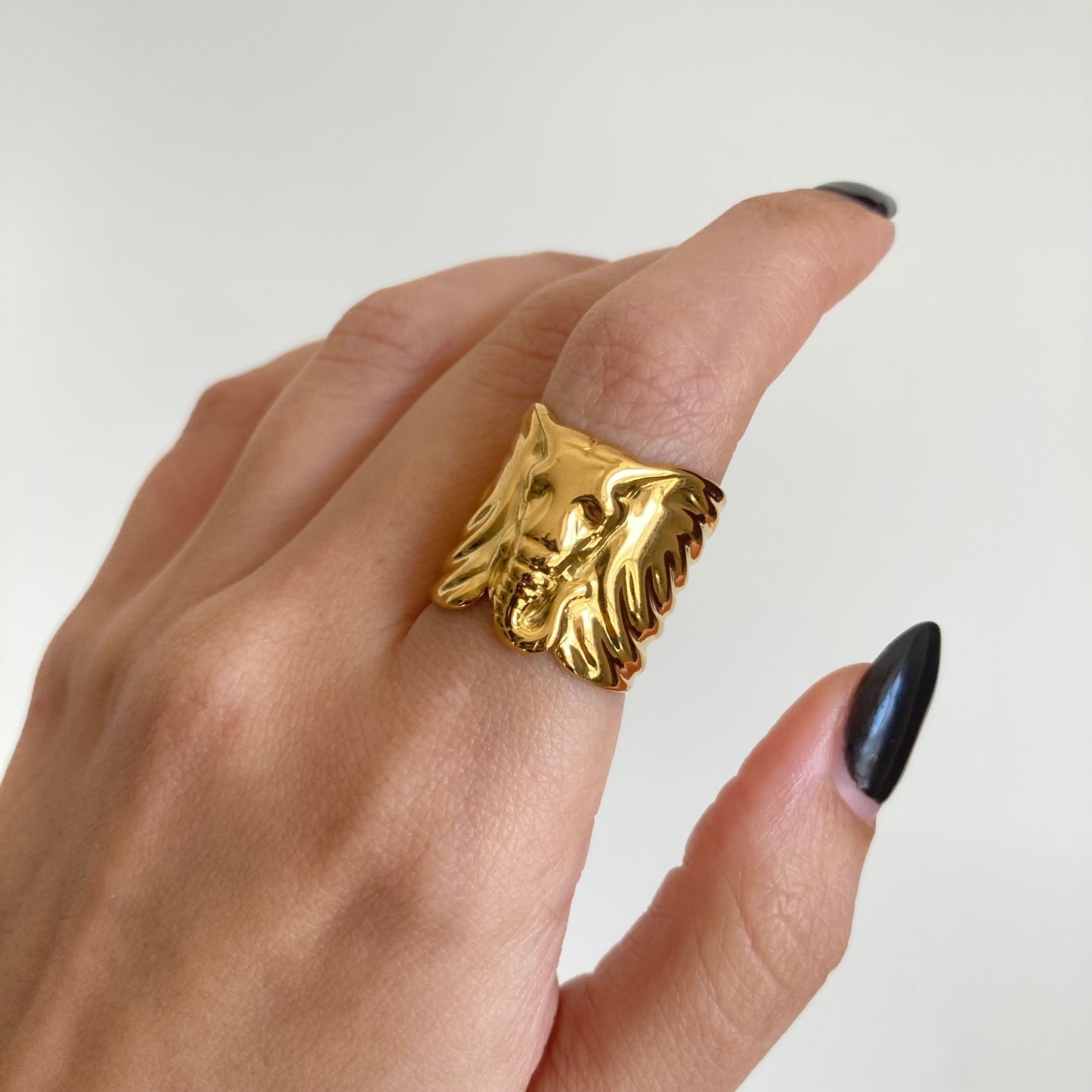 Statement Elephant Ring