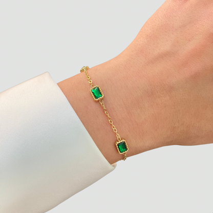 Green bracelet
