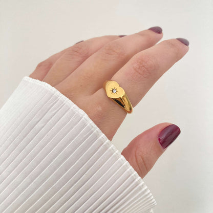 Heart Zircon Star Ring