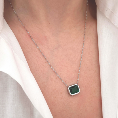 Green Stone Pendant Necklace Silver