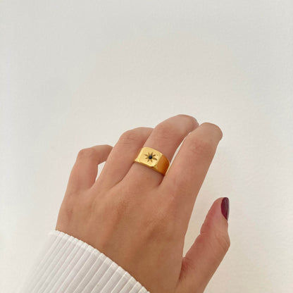 Black Star Ring