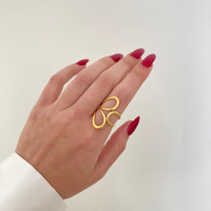 Irregular Triple Hollow Ring
