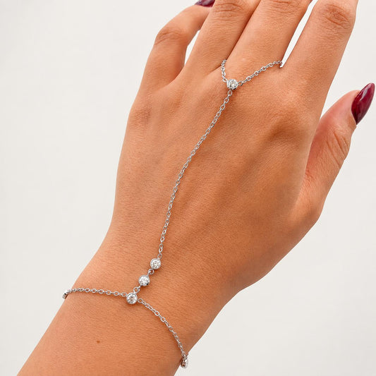 Solitaire Grace Hand Chain Silver