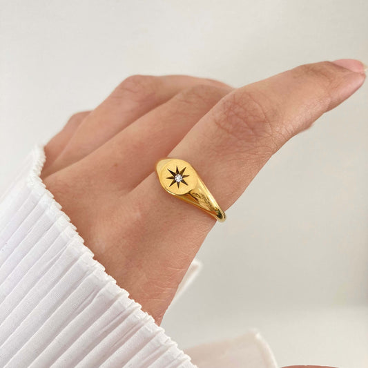 Star Round Ring