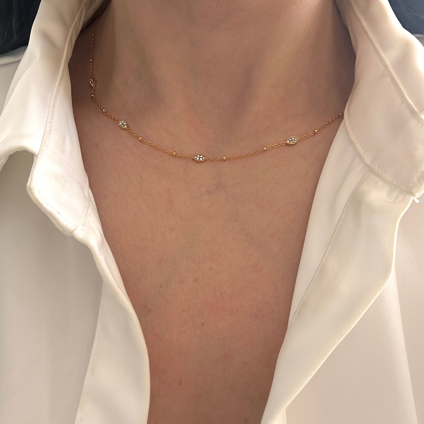 Sparkling Oval Necklace