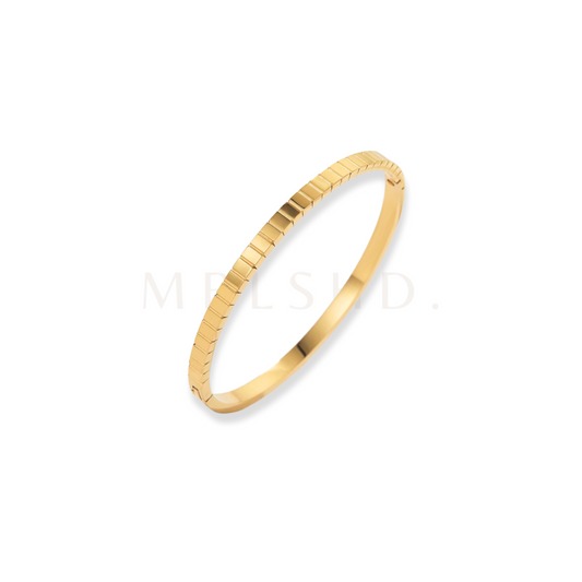 Ribbed Bangle