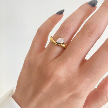 The Pear Melted Ring