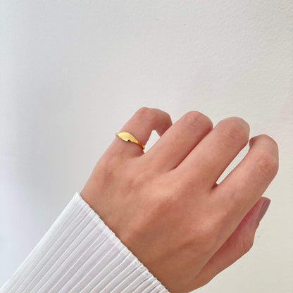 Dainty Simple Gold Ring