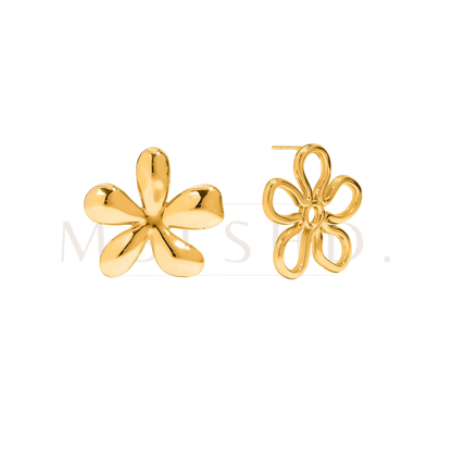 Mismatched Flower Stud Earrings