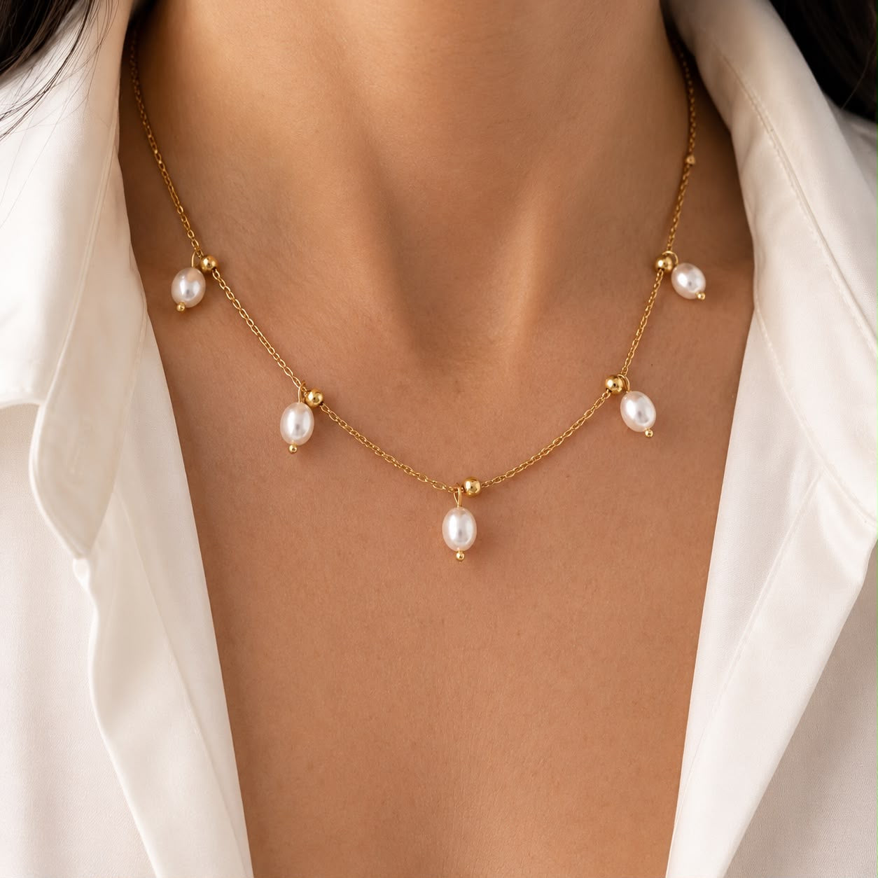 Pearl Drops Necklace