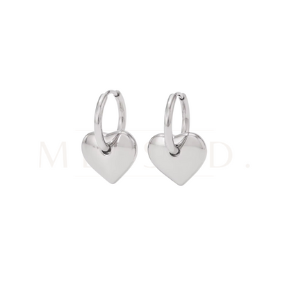 Dainty Heart Earrings -Silver-