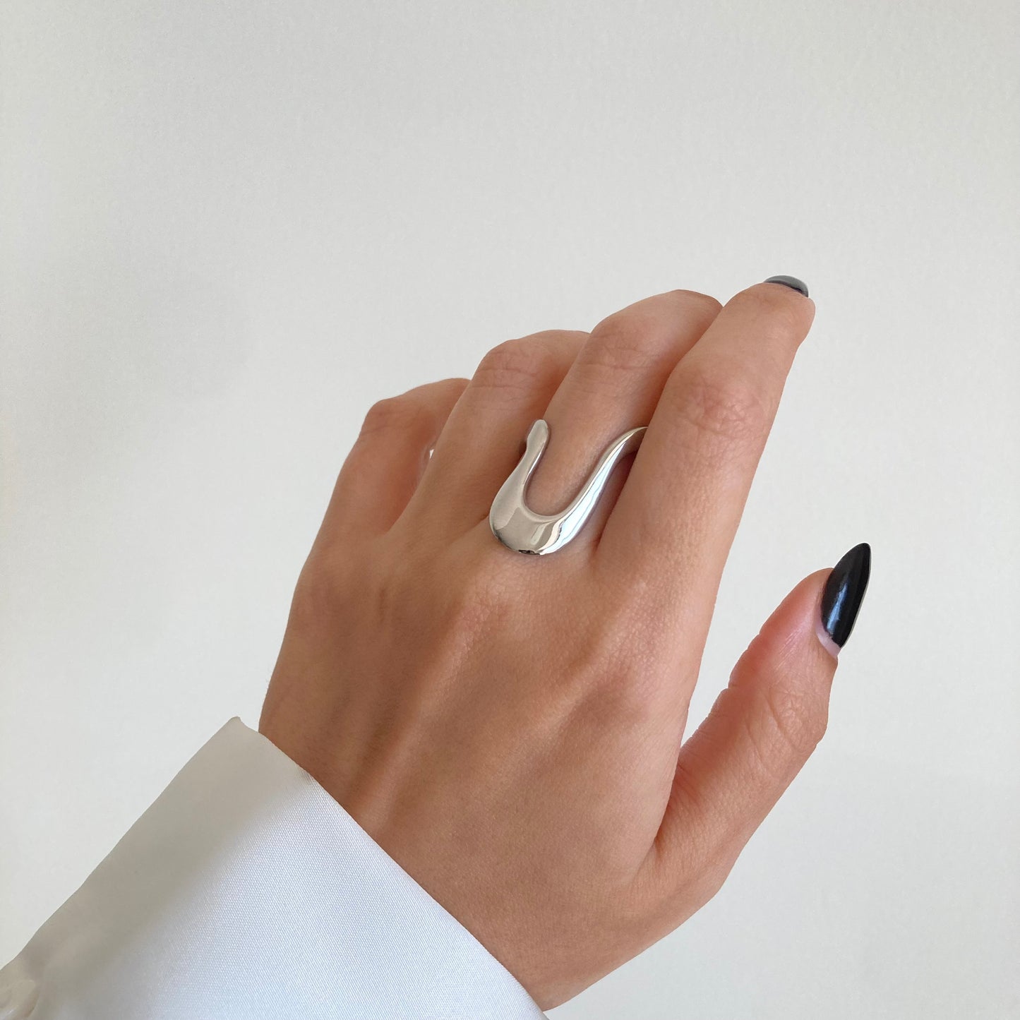 The Silver Ripple Ring