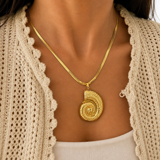 Statement Scallop Shell Necklace