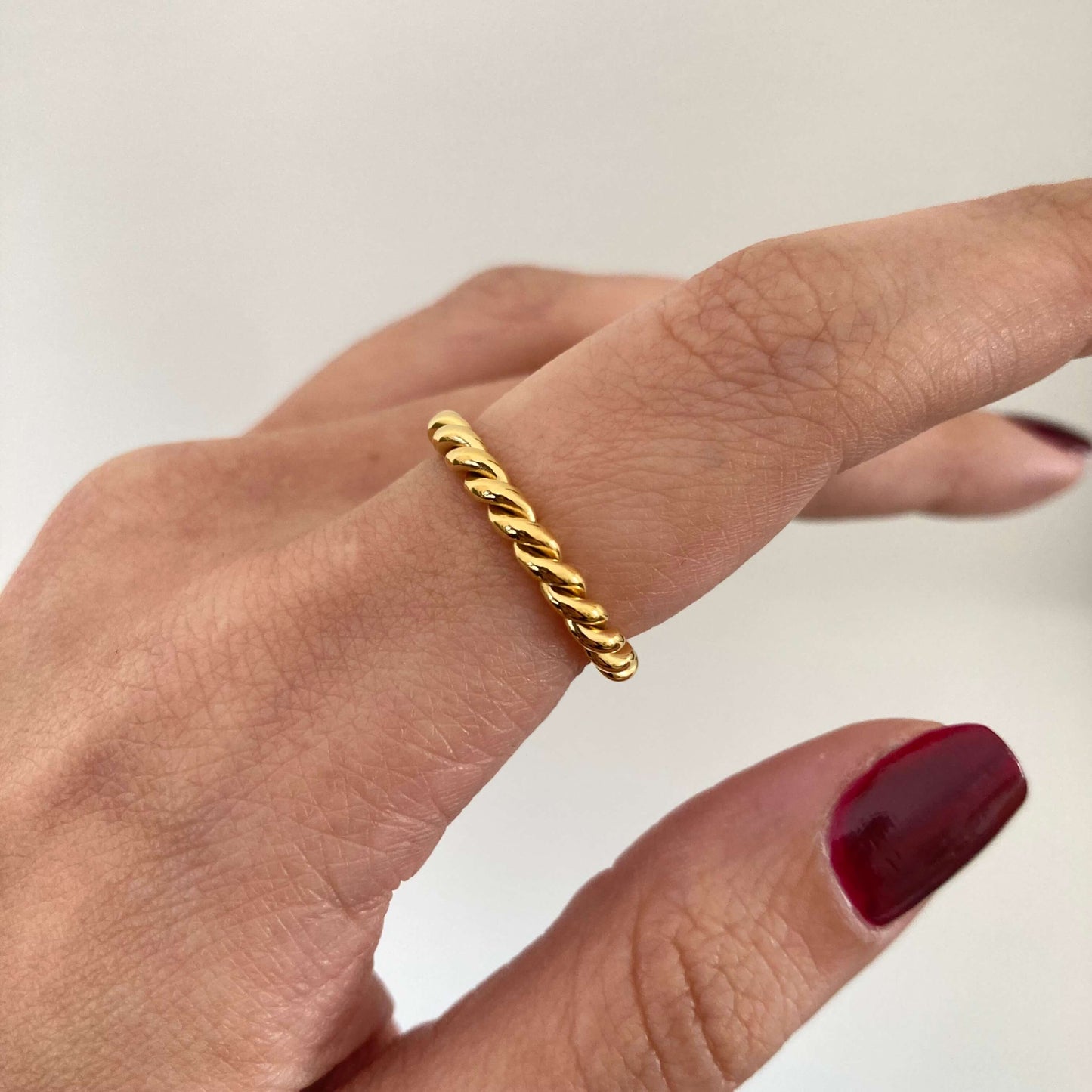 Twisted Ring