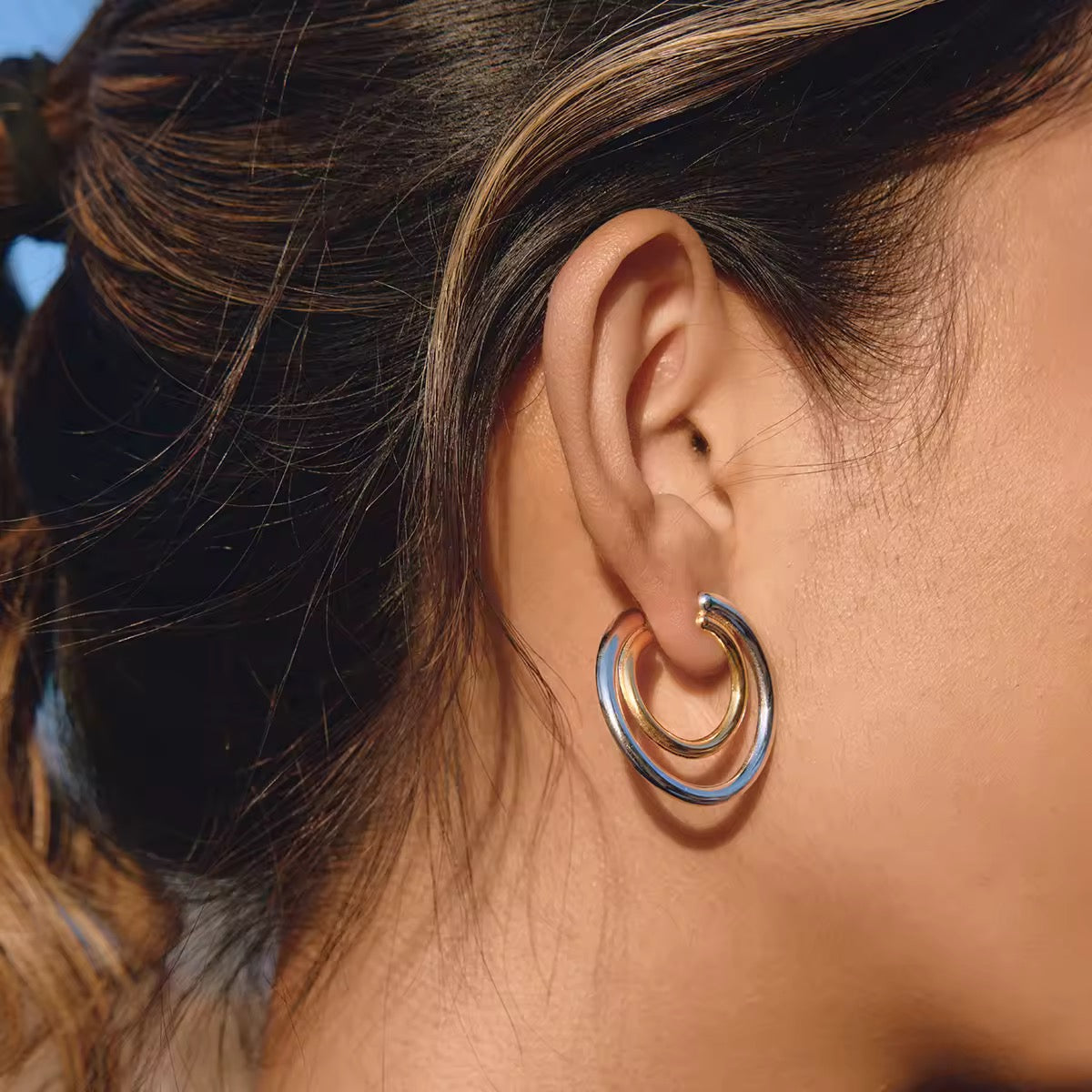 Duality Hoops