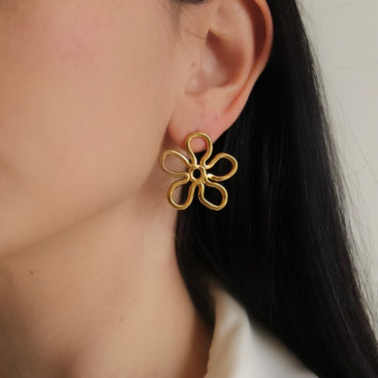 Mismatched Flower Stud Earrings