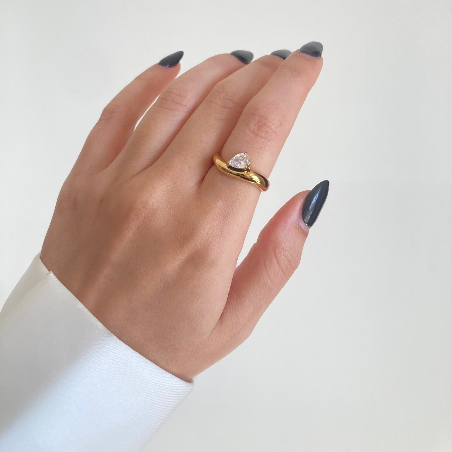 The Pear Melted Ring