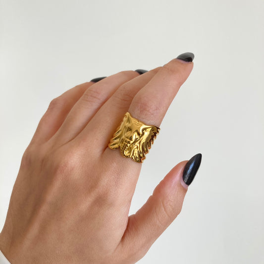 Statement Elephant Ring