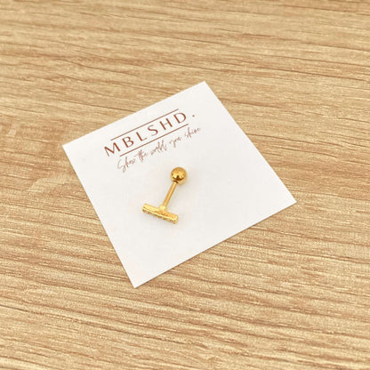 Dainty Bar Piercing