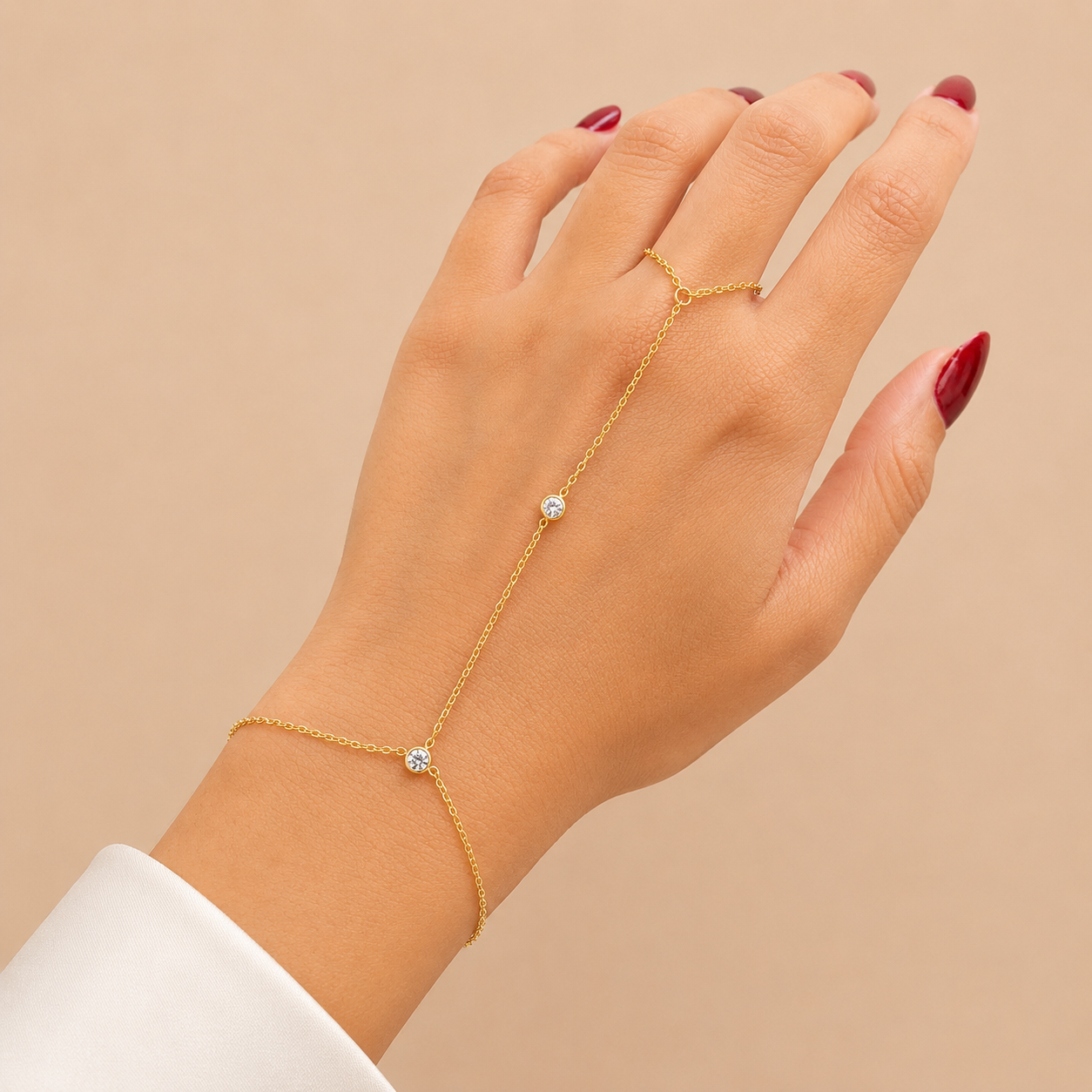 Luna Hand Chain