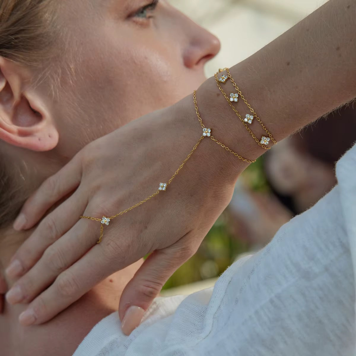 Triple Clover Hand Chain